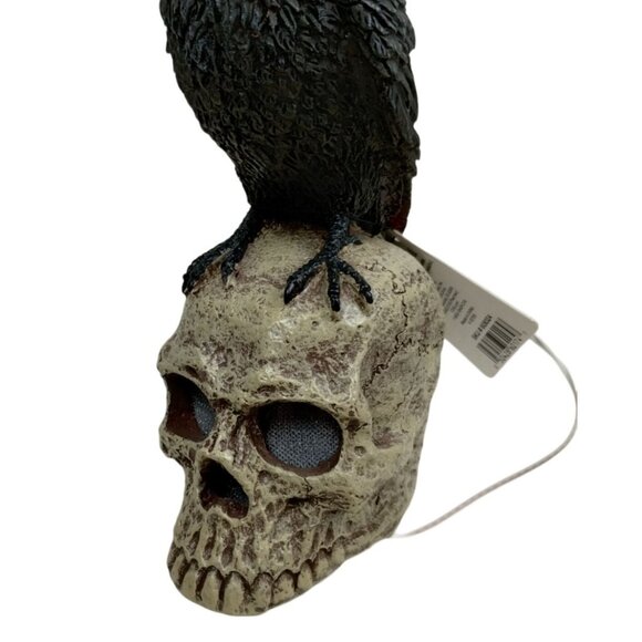 Spooky Village Raven On Skull with LED Glowing Eyes Halloween Decor - Picture 2 of 8
